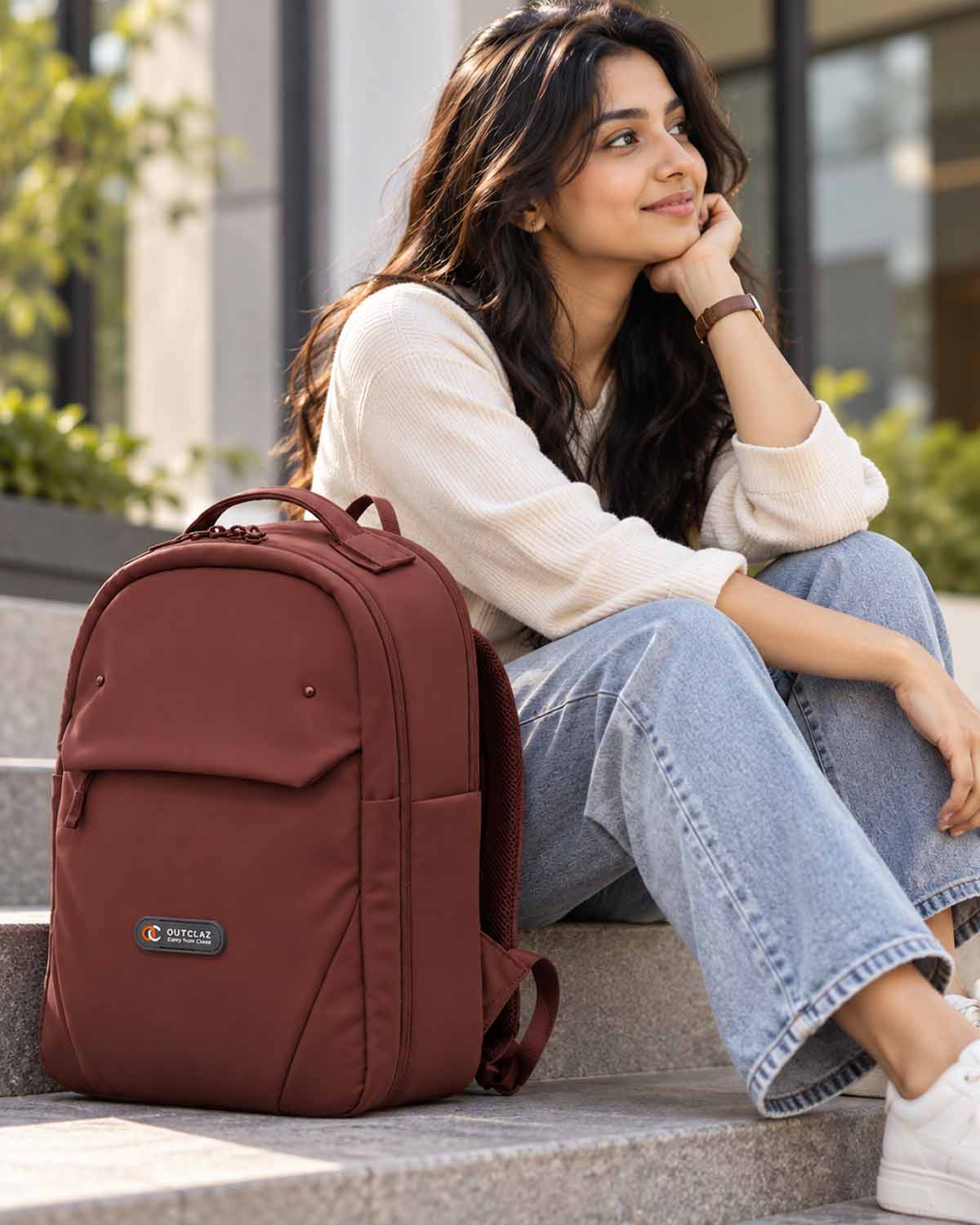 OUTCLAZ LEXIS backpack adjustable padded shoulder straps