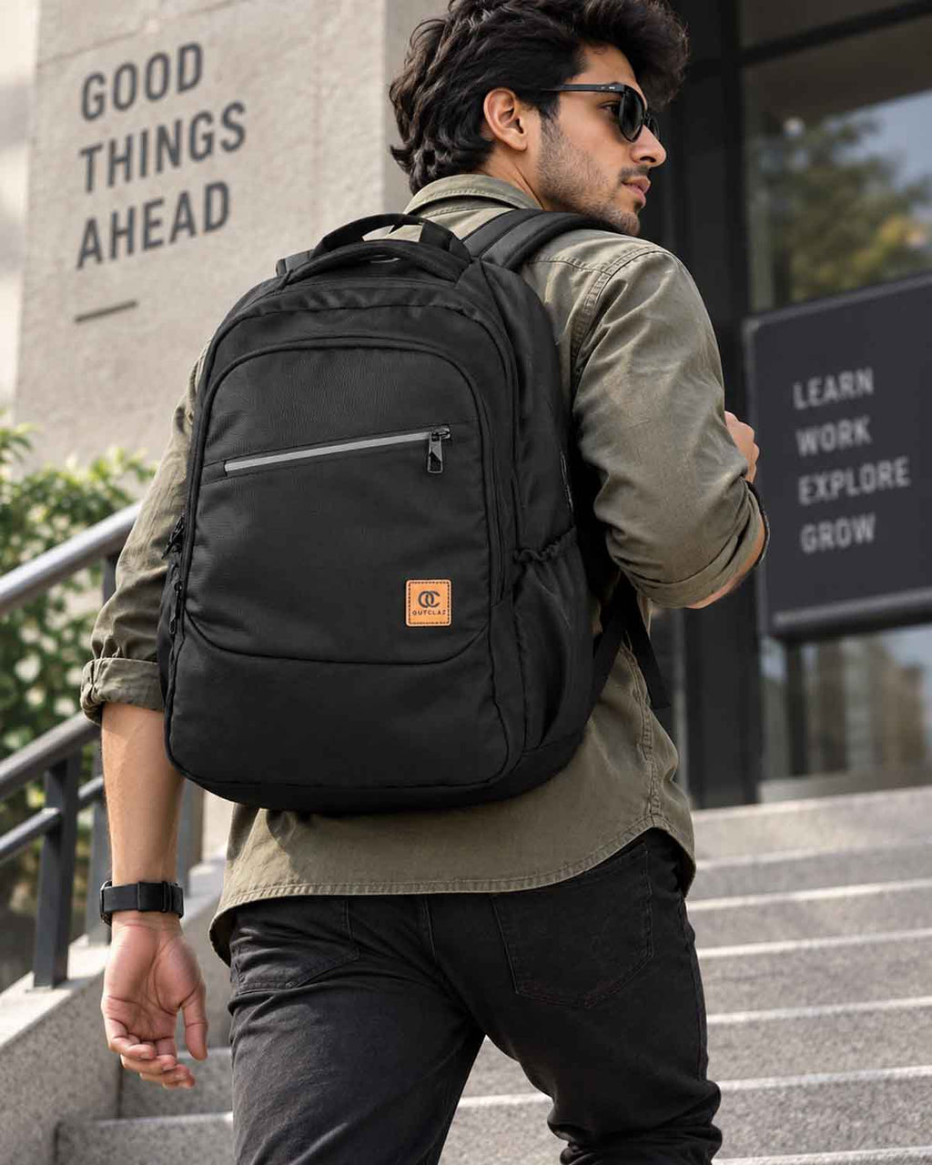 Man wearing Segna waterproof laptop backpack for daily commute